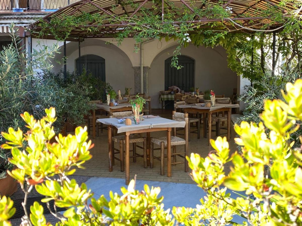 Albergo Bellavista Limone sul Garda Kültér fotó