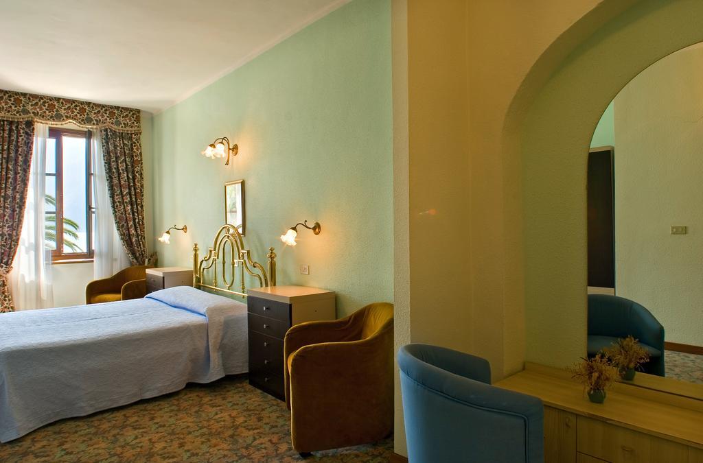 Albergo Bellavista Limone sul Garda Kültér fotó